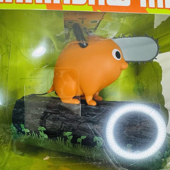 Chainsaw Man Pochita On A Log 8inch Vinyl Figure Built By Culturefly Crunchyroll - Picture 9 of 9